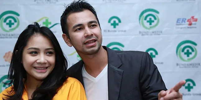 Tak Ada Nagita Slavina, Raffi Ahmad 'Peluk-Peluk' Seorang Pria