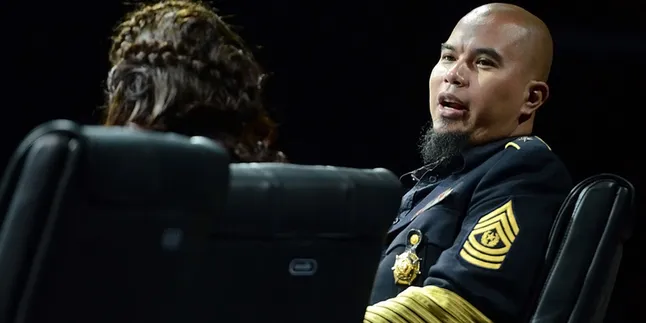 Tak Biasa! Begini Cara Ahmad Dhani Rayakan Lebaran Silam