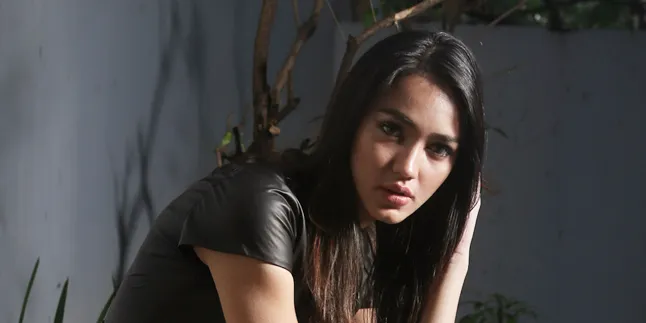 Tak Bisa Diam dan Rusuh, Melayu Nicole Jadi Miss Persahabatan