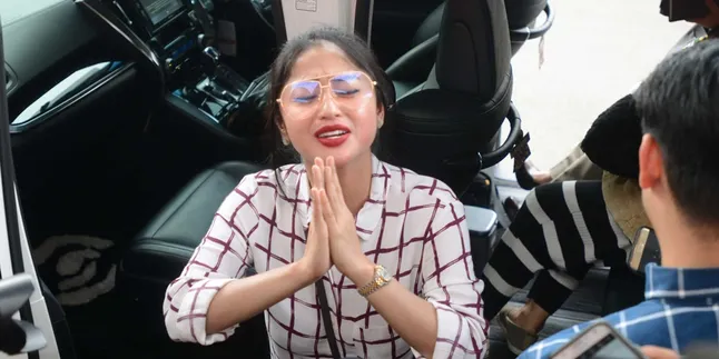 Tak Bisa Penuhi Panggilan, Pengacara Dewi Perssik Ajukan Penundaan Pemeriksaan