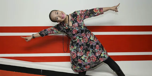 Tak Cuma Koleksi Dress, TJ Ternyata Juga Suka Masak