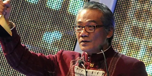 Tak Cuma Rekan, Tio Pakusadewo Ternyata Guru Untuk Dua Aktor Ini Tak Cuma Rekan, Tio Pakusadewo Ternyata Guru Untuk Dua Aktor Ini