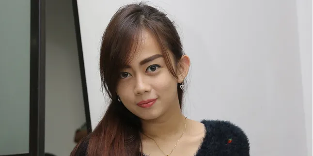 Tak Datang Sidang, Fina Tiza: Mike Bagindas Seperti Banci