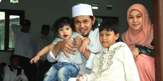 Tak Depresi, UGB Hanya Gusar dan Prihatin Tak Depresi, UGB Hanya Gusar dan Prihatin
