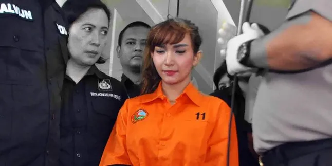 Tak Dibedakan, Roro Fitria Mengeluh Digigit Nyamuk di Penjara Tak Dibedakan, Roro Fitria Mengeluh Digigit Nyamuk di Penjara