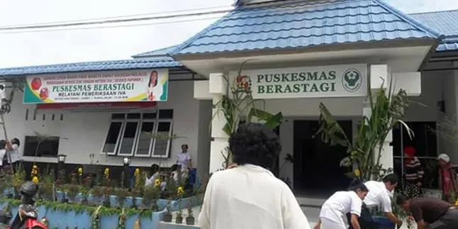 Tak Dilayani Dengan Baik, Wanita Ini Gebrak Meja Dokter Puskesmas
