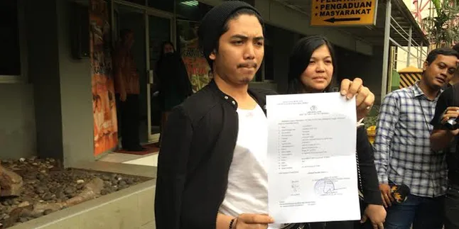 Tak direstui, Thoriq Pacar Amel Carla Pilih Minggat Dari Rumah! Tak direstui, Thoriq Pacar Amel Carla Pilih Minggat Dari Rumah!