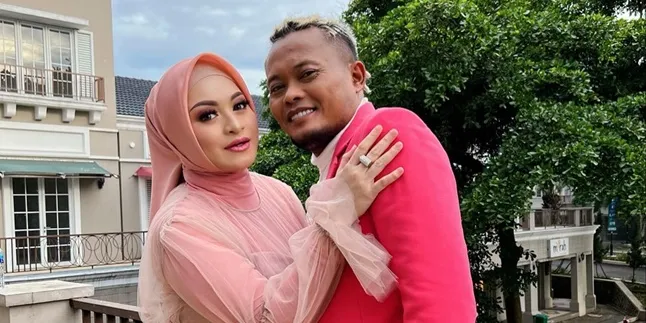 Tak Hadir dalam Sidang Perdana, Kuasa Hukum Sebut Sule Ingin Keluarganya Sakinah Mawadah Warohmah Tak Hadir dalam Sidang Perdana, Kuasa Hukum Sebut Sule Ingin Keluarganya Sakinah Mawadah Warohmah