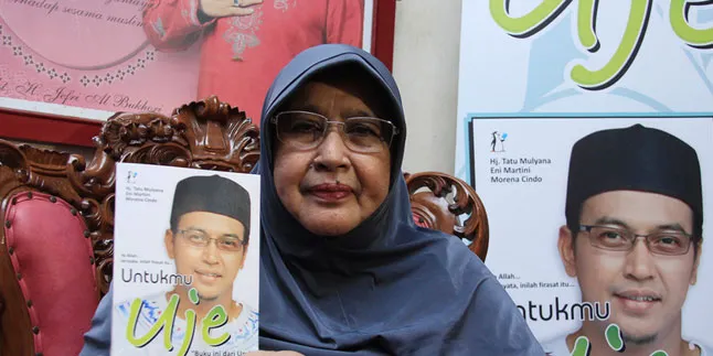 Tak Hadiri 100 Hari Wafatnya Uje, Umi Tatu Sedang Sibuk Syuting