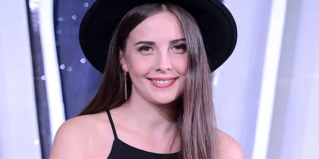 Tak Hanya Alina Boz, Selin Sezgin Juga Pamer 'Saudara' Gantengnya Tak Hanya Alina Boz, Selin Sezgin Juga Pamer 'Saudara' Gantengnya