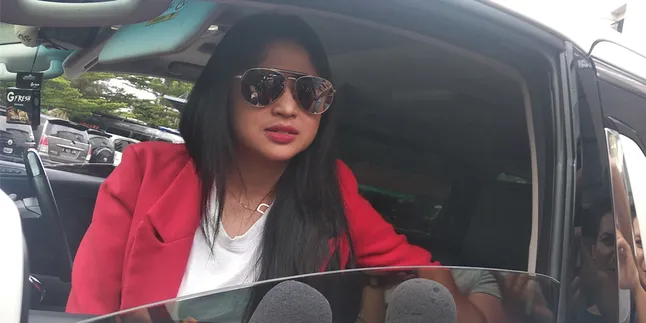 Tak Hanya Laporkan Rosa Meldianti, Dewi Perssik Juga Laporkan Orang Lain, Siapa Dia?