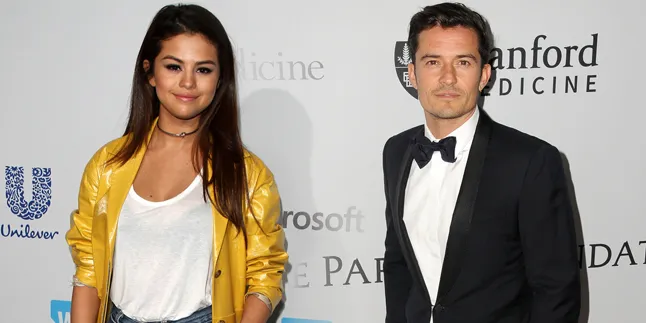 Tak Hanya Mesra, Selena Gomez & Orlando Bloom Juga Sempat ... Tak Hanya Mesra, Selena Gomez & Orlando Bloom Juga Sempat ...