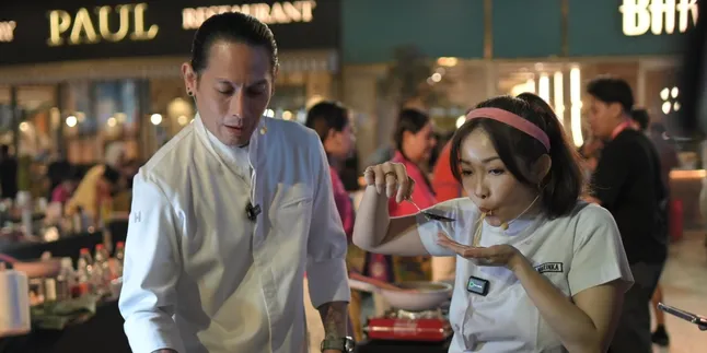 Tak Heran Lihat Rianti Cartwright Dkk Ikut Lomba Masak, Chef Marinka: Ya, Mereka Kan Manusia Juga Tak Heran Lihat Rianti Cartwright Dkk Ikut Lomba Masak, Chef Marinka: Ya, Mereka Kan Manusia Juga