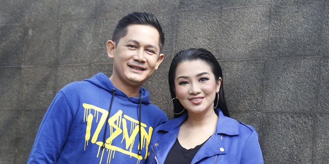 Never Blessed with Children, Fitri Carlina Accepts Her Husband's Remarriage