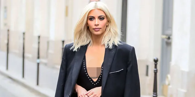 Tak Lagi Blonde, Mau Tahu Seperti Apa Gaya Baru Kim Kardashian?