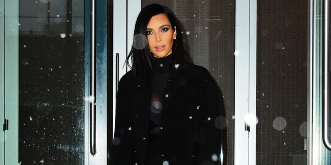 Tak Lagi Jadi Manusia, Kim Kardashian Lebih Mirip Serigala? Tak Lagi Jadi Manusia, Kim Kardashian Lebih Mirip Serigala?