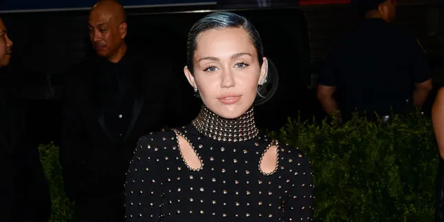 Tak Lagi Punya Pasangan, Ini Jawaban Miley Cyrus Tak Lagi Punya Pasangan, Ini Jawaban Miley Cyrus