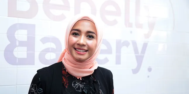 Tak Mau Asal Bikin Kue, Laudya Chyntia Bella Ajak Prilly Join Bisnis Tak Mau Asal Bikin Kue, Laudya Chyntia Bella Ajak Prilly Join Bisnis