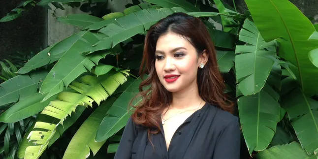 Tak Mau Disamakan Dengan Jupe, Della Perez Tolak Peran Seksi Tak Mau Disamakan Dengan Jupe, Della Perez Tolak Peran Seksi