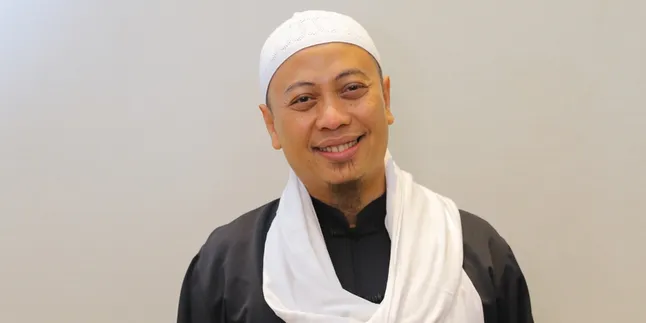 Tak Mau Terpuruk, Opick Siap Buka Lembaran Hidup Baru Tak Mau Terpuruk, Opick Siap Buka Lembaran Hidup Baru