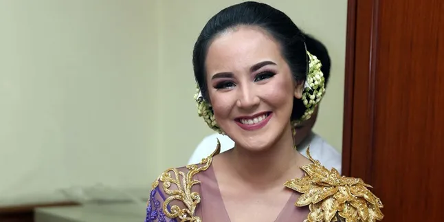 Tak Menunda, Selena Alesandra Ingin Punya 3 Anak Tak Menunda, Selena Alesandra Ingin Punya 3 Anak