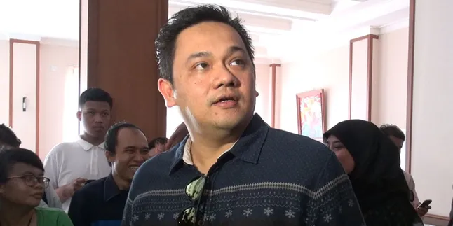 Tak Modal Jadi Caleg, Farhat Abbas Siap Kalah Tak Modal Jadi Caleg, Farhat Abbas Siap Kalah
