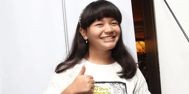 Tak Pakai Poni, Amel Carla Kurang Percaya Diri