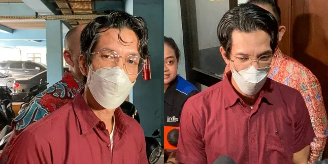 Tak Penuhi Panggilan Pemeriksaan Terkait Dugaan Penggelapan Mobil Kimberly Ryder, Edward Akbar Akui Ingin Fokus Proses Cerai Tak Penuhi Panggilan Pemeriksaan Terkait Dugaan Penggelapan Mobil Kimberly Ryder, Edward Akbar Akui Ingin Fokus Proses Cerai