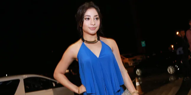 Tak Puas Cuma Akting, Nikita Willy Alih Profesi Jadi Sutradara Tak Puas Cuma Akting, Nikita Willy Alih Profesi Jadi Sutradara