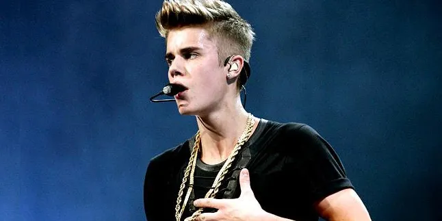 Tak Punya Teman, Justin Bieber Pilih Dekat Dengan Monyet