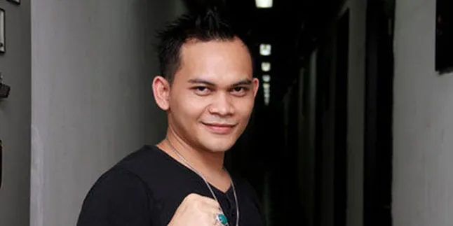 Tak Sebut Nama, Mbah Mijan Kembali Ramalkan Artis JP Tiada? Tak Sebut Nama, Mbah Mijan Kembali Ramalkan Artis JP Tiada?