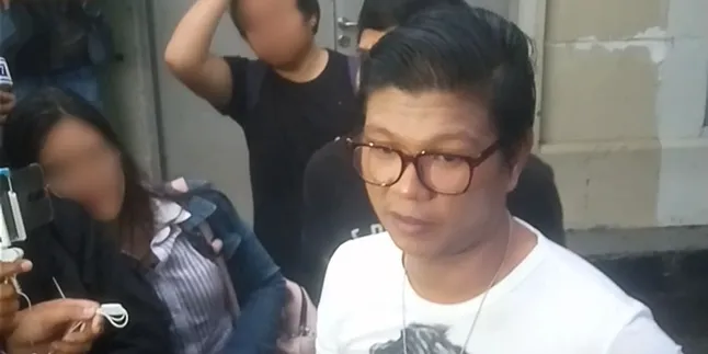 Tak Terprediksi, Begini Aksi Andika Saat Diwawancara Terkait Pramugari Cantik