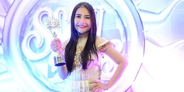 Takut Bahaya Gerhana, Prilly Latuconsina Pilih Ngumpet di Kamar