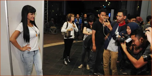 Takut Banyak Yang Minta Foto, Jupe Tidak Itikaf ke Masjid