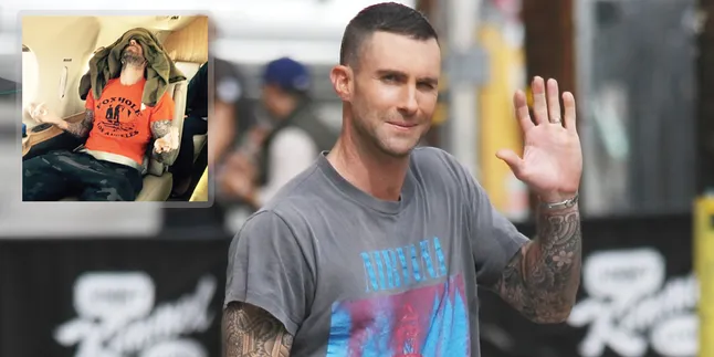 Takut Naik Pesawat, Adam Levine Punya Ritual Khusus Takut Naik Pesawat, Adam Levine Punya Ritual Khusus