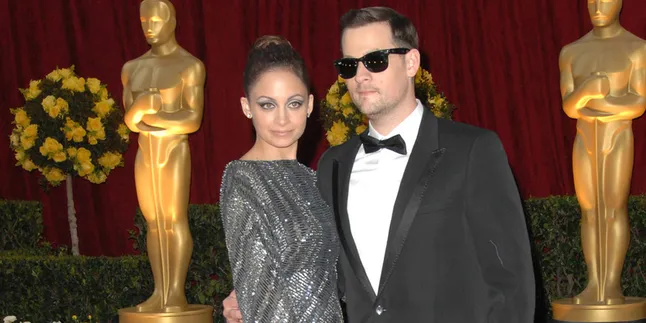 Takut Pisah, Joel Madden Ingin Nicole Richie Ikut ke Australia Takut Pisah, Joel Madden Ingin Nicole Richie Ikut ke Australia