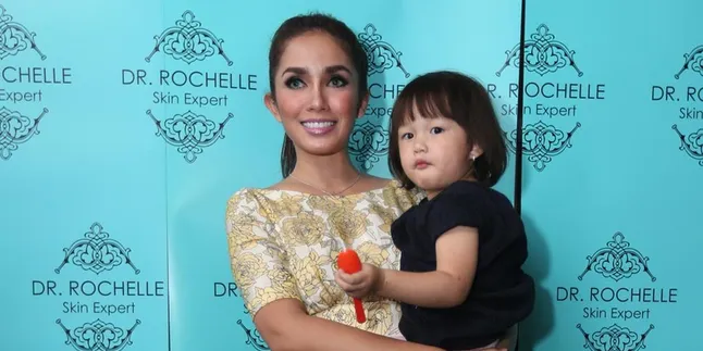 Takut Terkontaminasi, Ussy Sulistiawaty Larang Anak Nonton TV Takut Terkontaminasi, Ussy Sulistiawaty Larang Anak Nonton TV