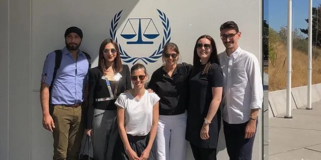 Tambah Ilmu, Dena Rachman Ambil Diploma di Leiden University Den Haag