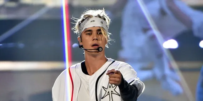 Tambah Tato Hingga Memenuhi Perut, Ini Alasan Justin Bieber