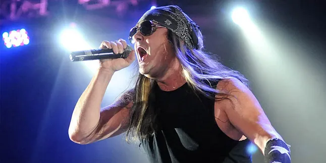 Tampil Bersama Jamrud, Skid Row Sukses Guncang Jakarta