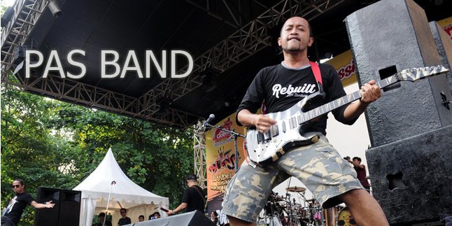 Tampil di JakCloth 2015, Pas Band Bawa Banyak Kejutan di Panggung