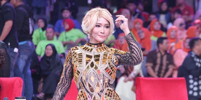 Cute Appearance with Two Ponytails, Inul Daratista Remembers School Days Dating with Adam Suseno
