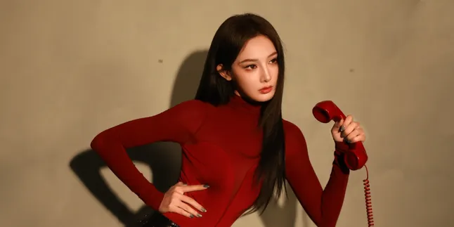 Stunning Appearance in Marie Claire Photoshoot, Peng Xiaoran Receives Praise for Visuals and Ideal Body Proportions