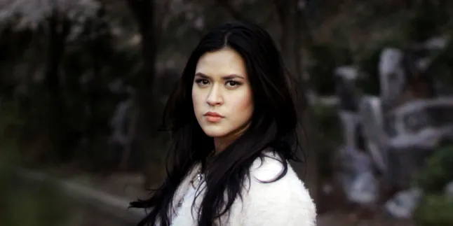Tampil Sederhana, Raisa Jadi Simbol Kecantikan Masa Kini