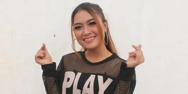 Tampil Tak Seksi, Lia Amelia Pernah Diminta Turun Panggung Oleh Penonton