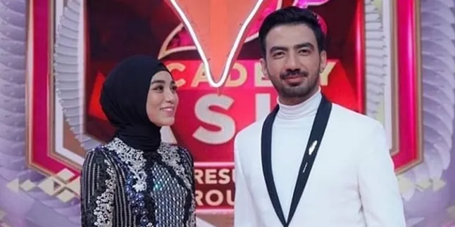 Tanggapan Ibu Uyaina Arshad Soal Kedekatan Putrinya dengan Reza Zakarya