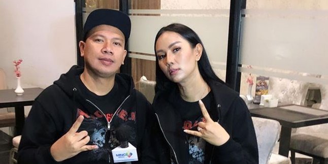 Responding to the news that her son will marry Kalina Ocktaranny next year, Vicky Prasetyo's mother: This is too fast