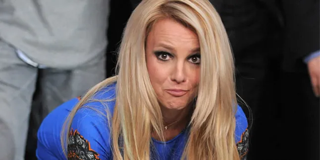 Tanpa Bra, Britney Spears Percaya Diri Pakai Baju Transparan