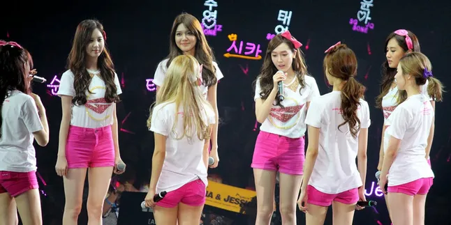 Tanpa Jessica, Fan-Meeting Girls Generation Banjir Air Mata Tanpa Jessica, Fan-Meeting Girls Generation Banjir Air Mata