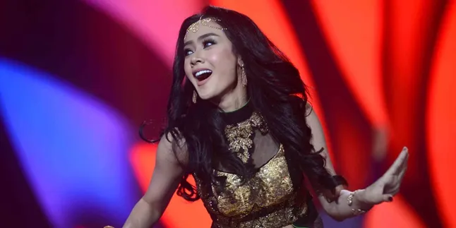 Tanpa Pacar, Begini Rencana Perayaan Valentine Cita Citata
